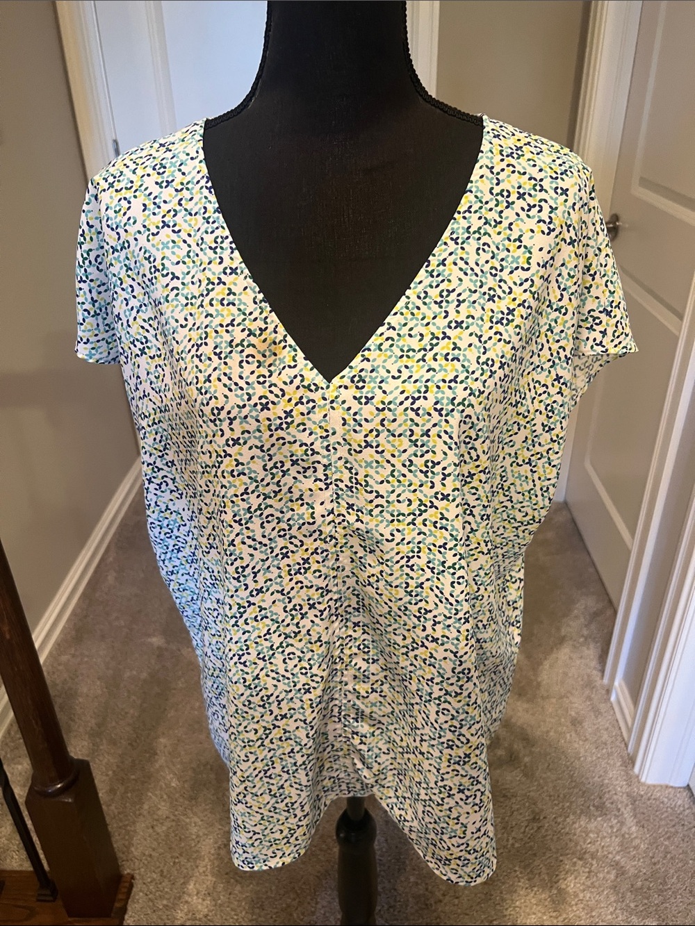 Hilary Radley White V-Neck Tunic with Blue & Green Micro Print